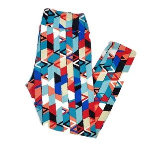 LuLaRoe One Size Tall & Curvy Printed Leggings